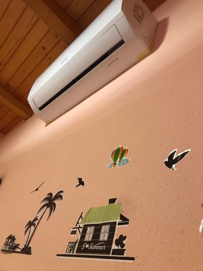 Tahiti Apartman Apartamento Hajdúszoboszló Exterior foto