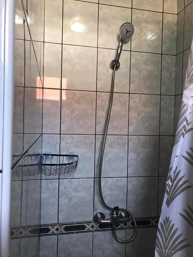 Tahiti Apartman Apartamento Hajdúszoboszló Exterior foto